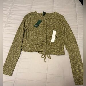 Women’s long sleeve sweater new with tags